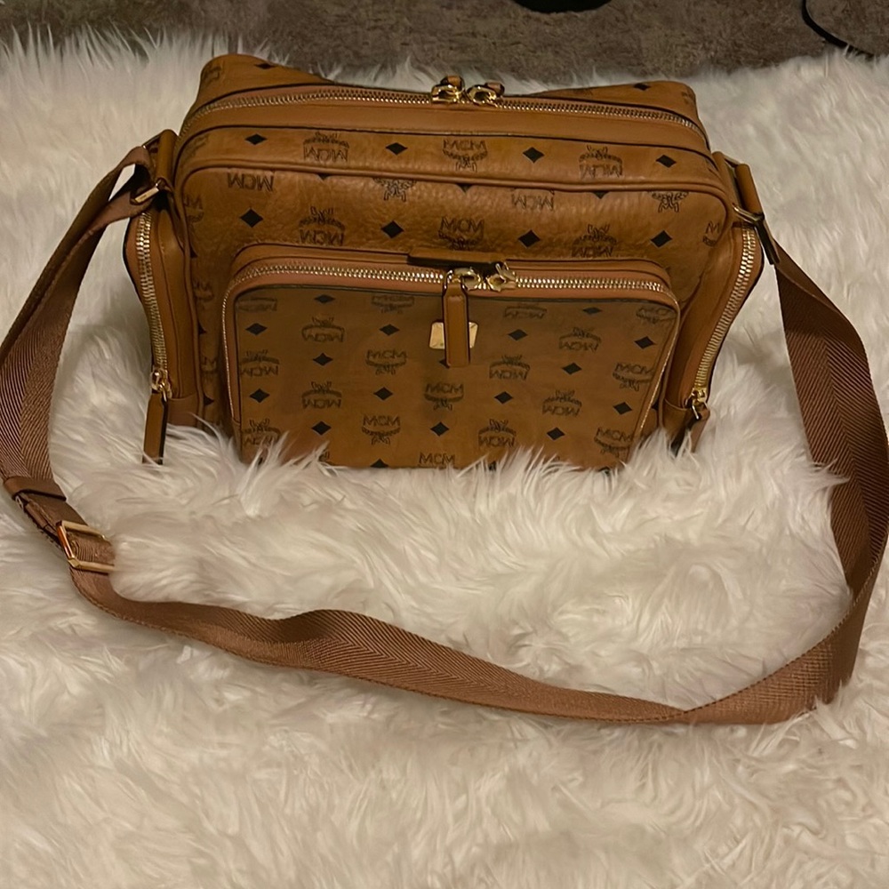 MCM messenger. SOLD